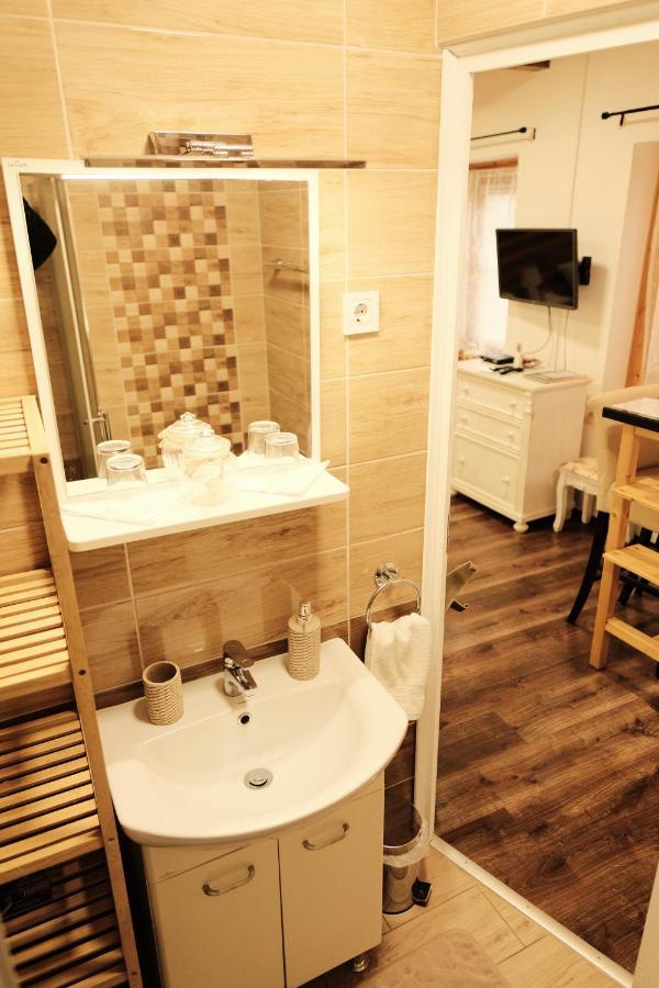 Kishaz Apartman Eger Exterior foto