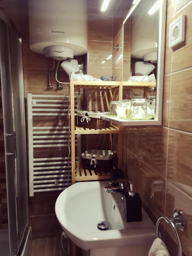Kishaz Apartman Eger Exterior foto